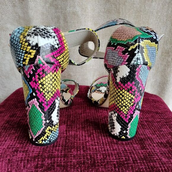 Women's Multicolor Snakeskin Ankle Strap Block Heel Sandal Size 39 - Picture 3 of 9
